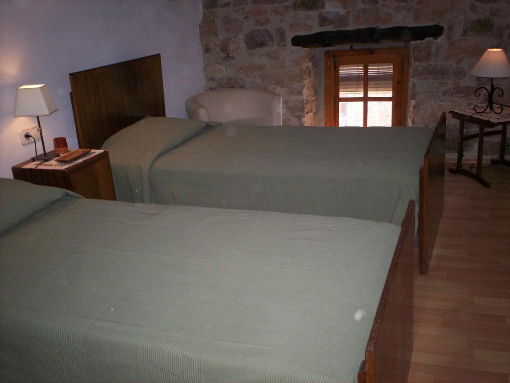 Hotel Rural Horizons On La Ruta Del Cister Forés Exterior foto